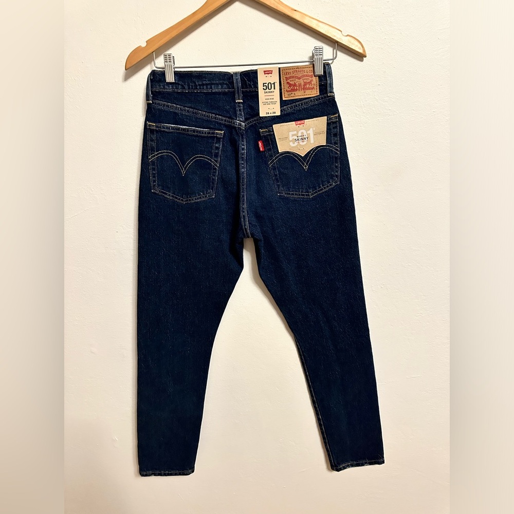 NEW Levi’s Women’s 501 Skinny Distressed Jeans Dark Wash Size 26